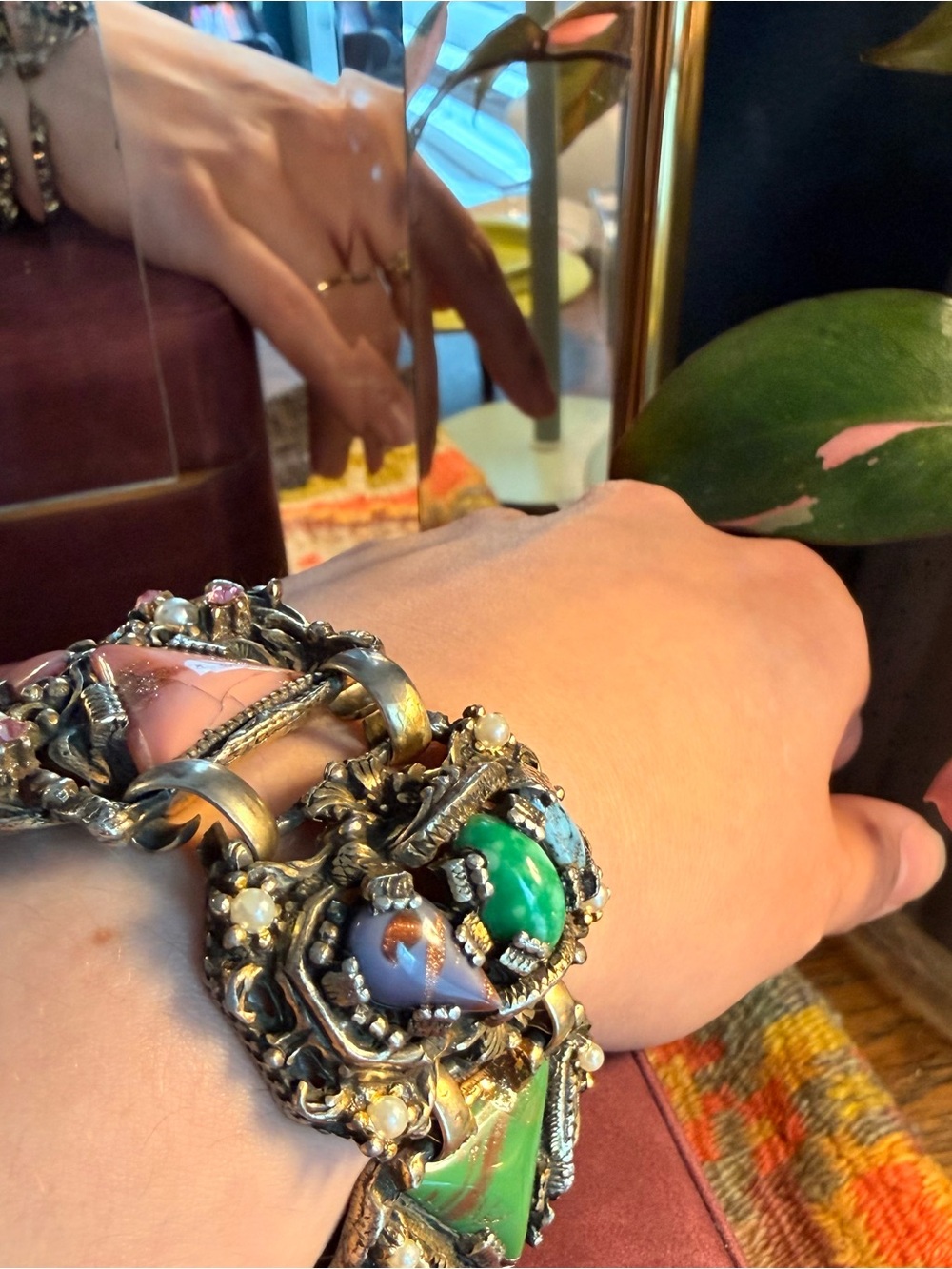 Green and Pink Selro Selini Vintage Statement Bracelet and Earrings Set - Picture 3 of 5